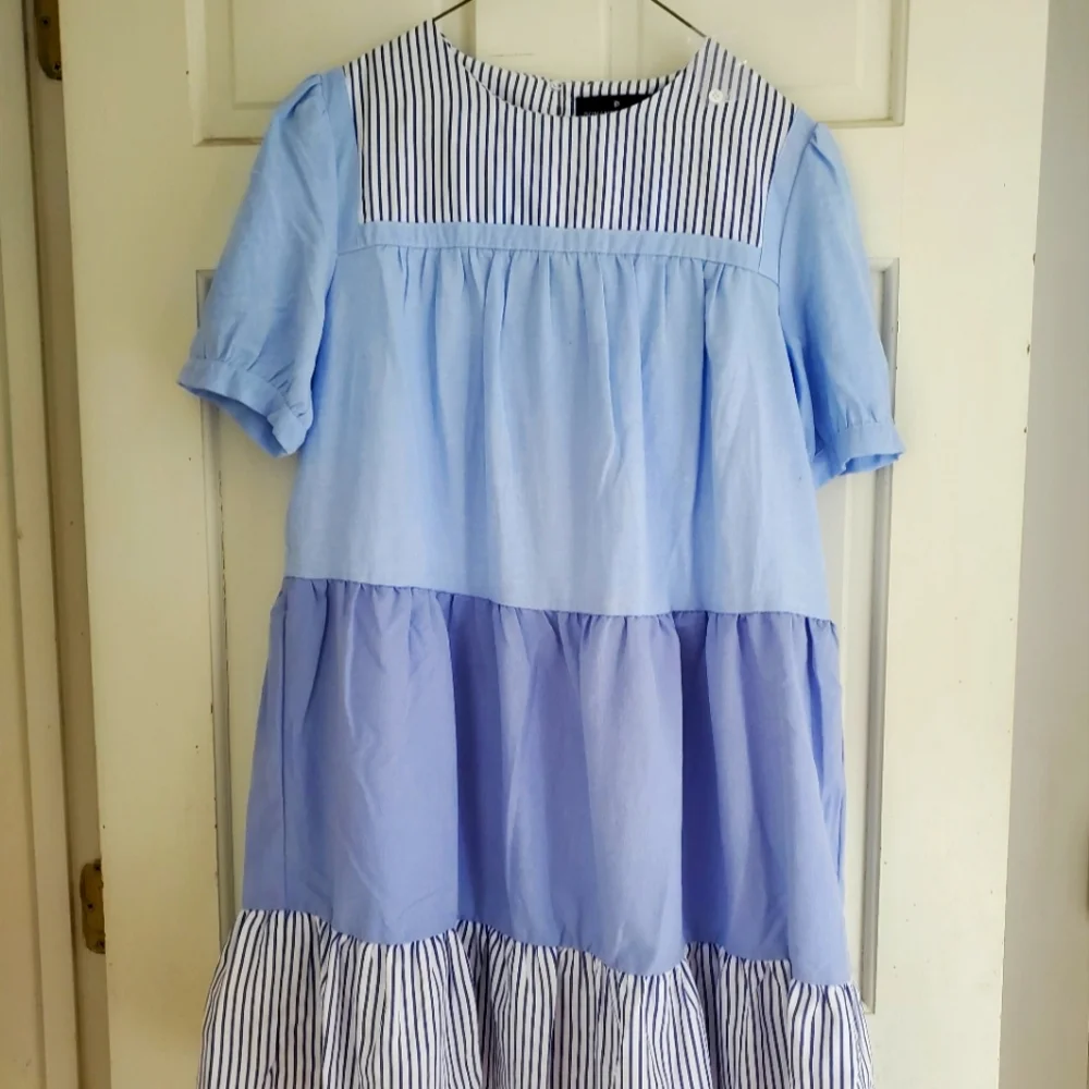 Dress - Picture 1 of 2